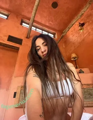  nude photo #0007