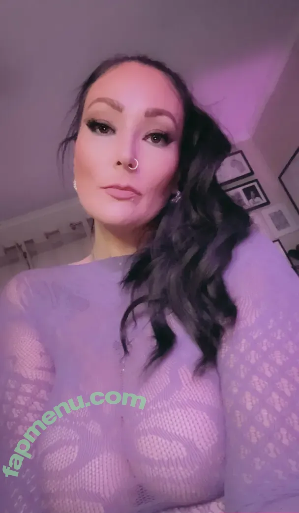 itsme.valirie nude photo #0084 (itsme.valirie)