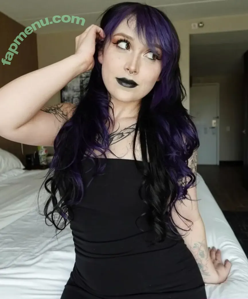 Itsqueenmanda nude photo #0270 (Itsqueenmanda)