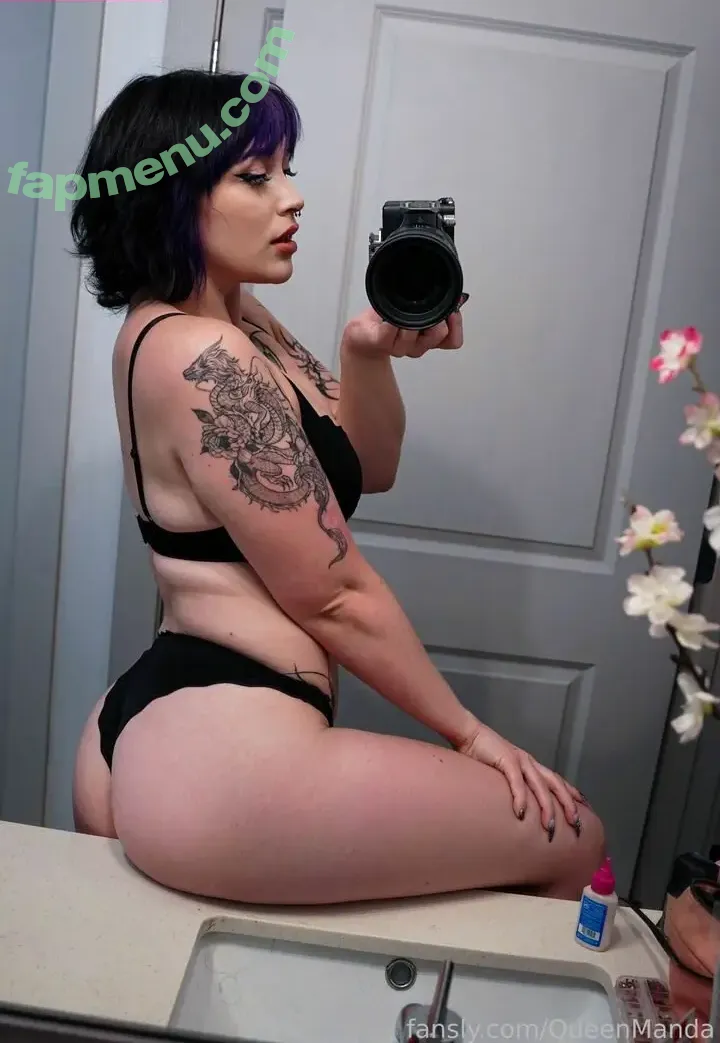Itsqueenmanda nude photo #0312 (Itsqueenmanda)