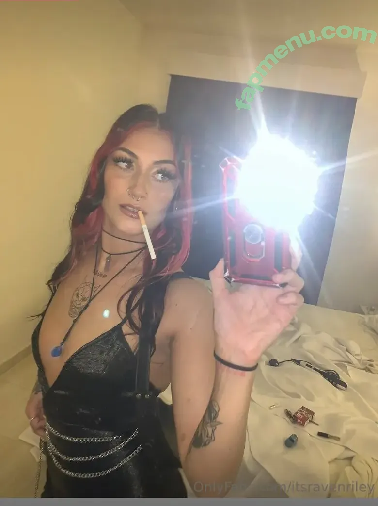 Itsravenriley nude photo #0020 (Itsravenriley)