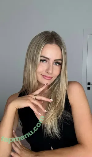 itsSky / itsSkyLOL nude photo #0116
