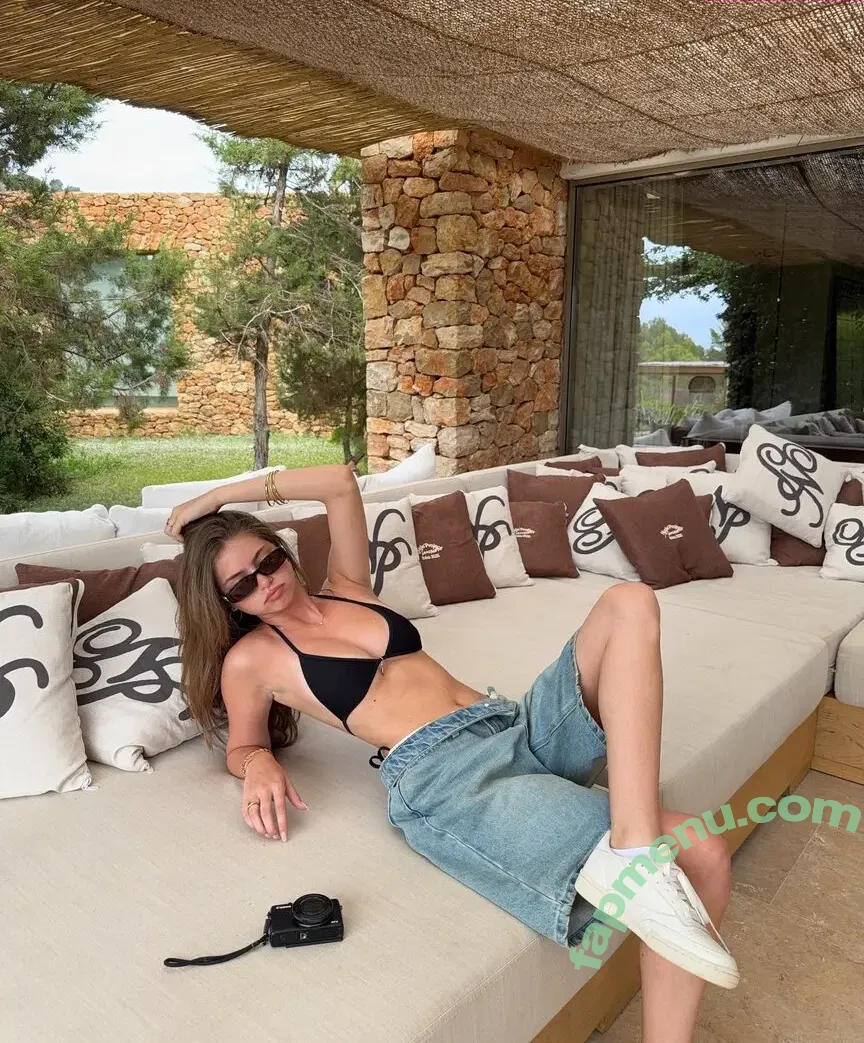 Itssluciaf nude photo #0018 (Lucia ferrato / luciaaferrato)