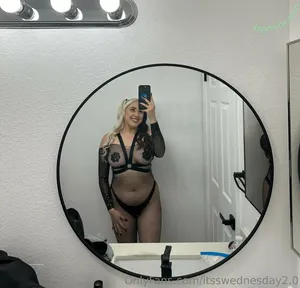 nude photo #0003