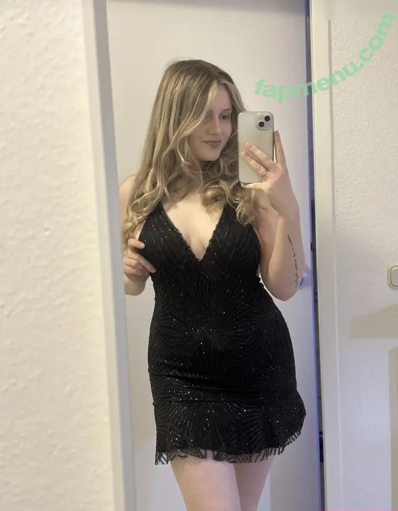 itz.leni nude photo #0037 (itz.leni)