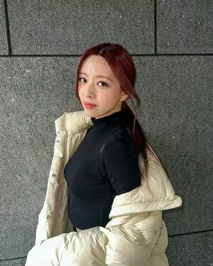 itzy.all.in.us / Shin Yu Na / Yuna ITZY / 유나 nude photo #0124