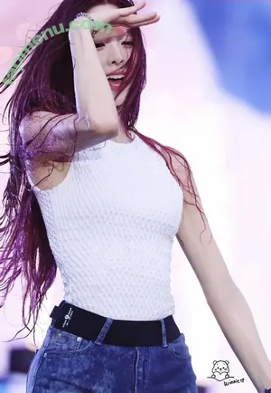 itzy.all.in.us / Shin Yu Na / Yuna ITZY / 유나 nude photo #0662