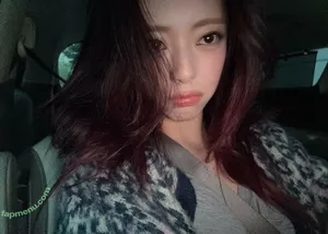 itzy.all.in.us / Shin Yu Na / Yuna ITZY / 유나 nude photo #0701