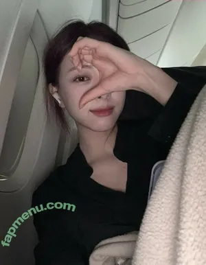 itzy.all.in.us / Shin Yu Na / Yuna ITZY / 유나 nude photo #0709