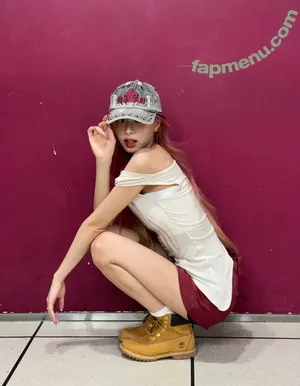 itzy.all.in.us / Shin Yu Na / Yuna ITZY / 유나 nude photo #0710
