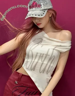 itzy.all.in.us / Shin Yu Na / Yuna ITZY / 유나 nude photo #0713