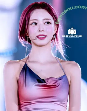 itzy.all.in.us / Shin Yu Na / Yuna ITZY / 유나 nude photo #0734