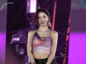 itzy.all.in.us / Shin Yu Na / Yuna ITZY / 유나 nude photo #0736