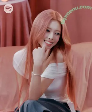 itzy.all.in.us / Shin Yu Na / Yuna ITZY / 유나 nude photo #0737