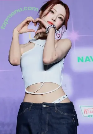 itzy.all.in.us / Shin Yu Na / Yuna ITZY / 유나 nude photo #0745