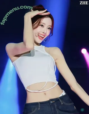 itzy.all.in.us / Shin Yu Na / Yuna ITZY / 유나 nude photo #0748