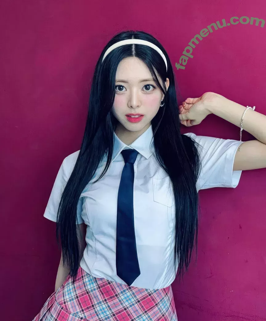 itzy.all.in.us nude photo #0069 (Shin Yu Na / Yuna ITZY / 유나)
