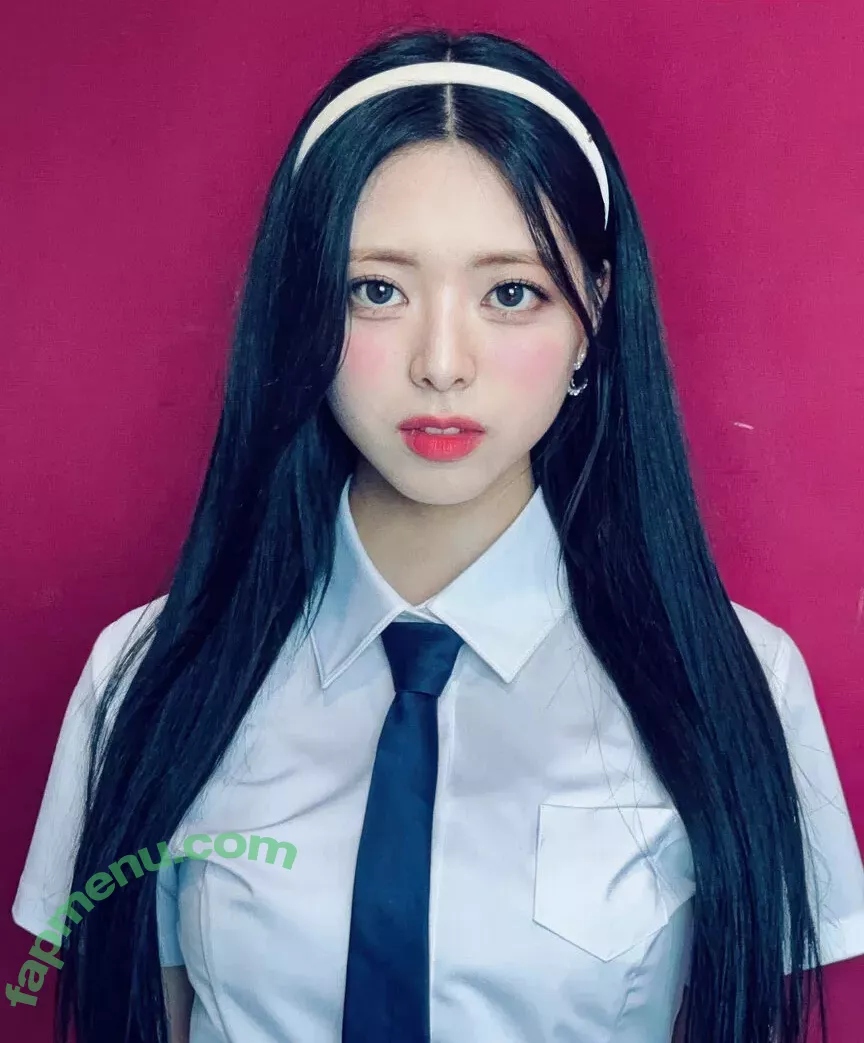 itzy.all.in.us nude photo #0070 (Shin Yu Na / Yuna ITZY / 유나)