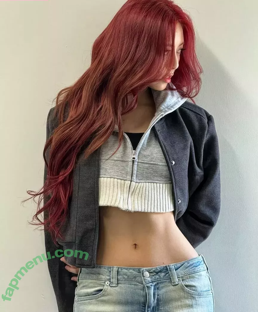 itzy.all.in.us nude photo #0131 (Shin Yu Na / Yuna ITZY / 유나)
