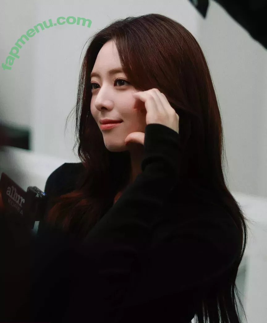 itzy.all.in.us nude photo #0191 (Shin Yu Na / Yuna ITZY / 유나)