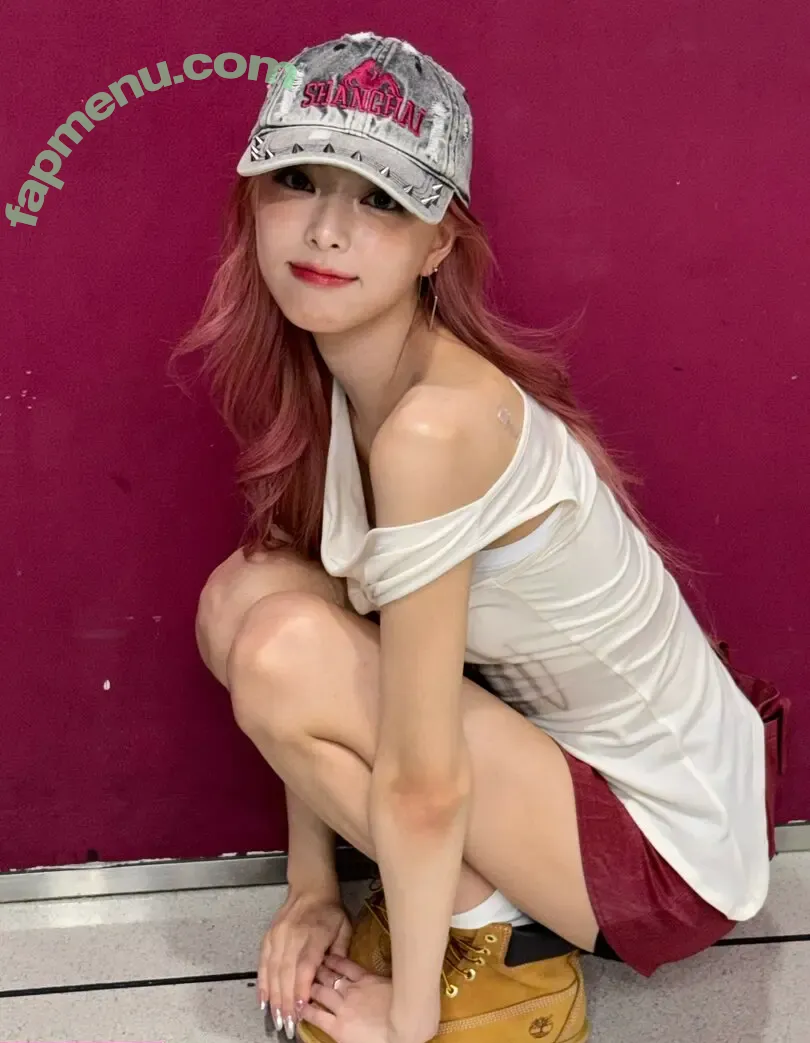 itzy.all.in.us nude photo #0712 (Shin Yu Na / Yuna ITZY / 유나)