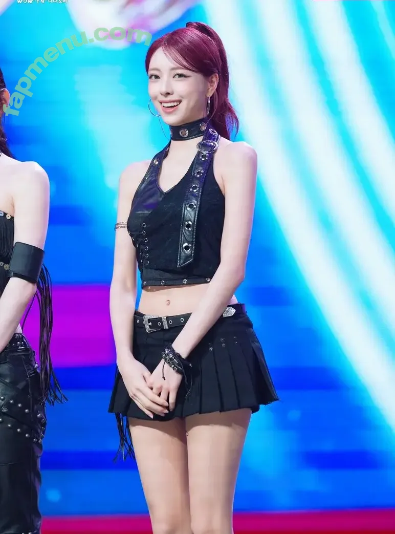 itzy.all.in.us nude photo #0778 (Shin Yu Na / Yuna ITZY / 유나)