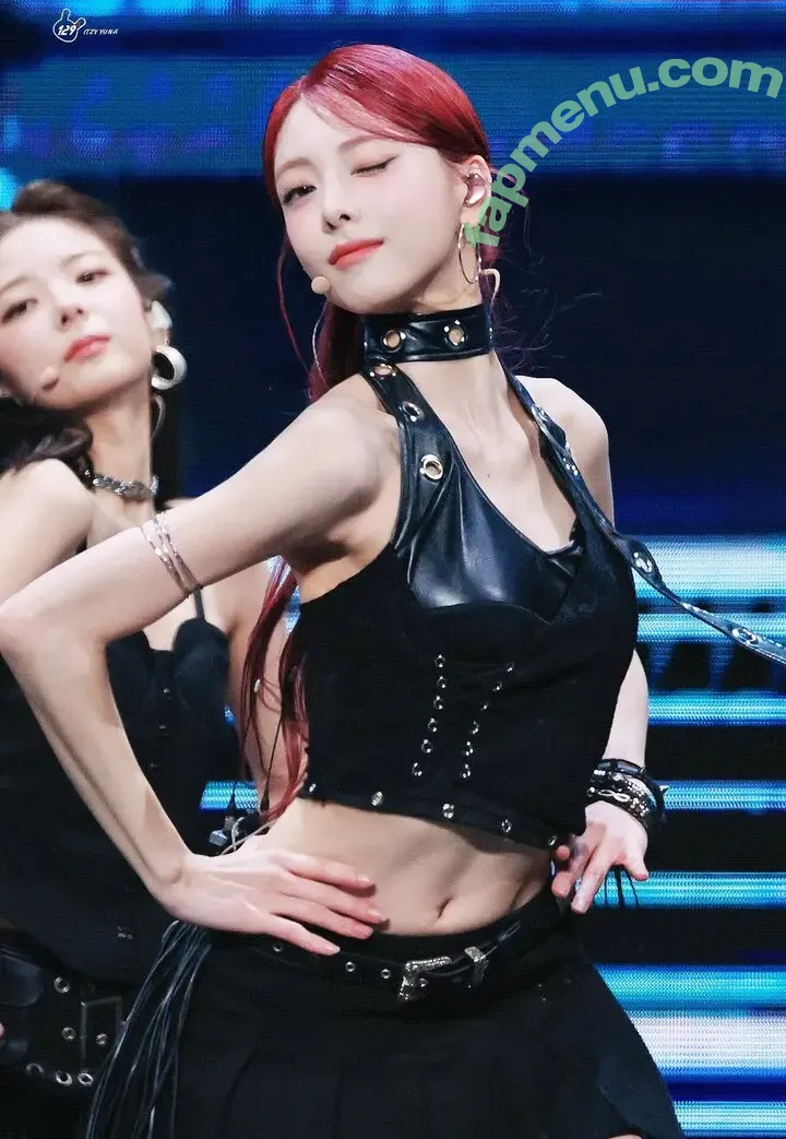 itzy.all.in.us nude photo #0787 (Shin Yu Na / Yuna ITZY / 유나)