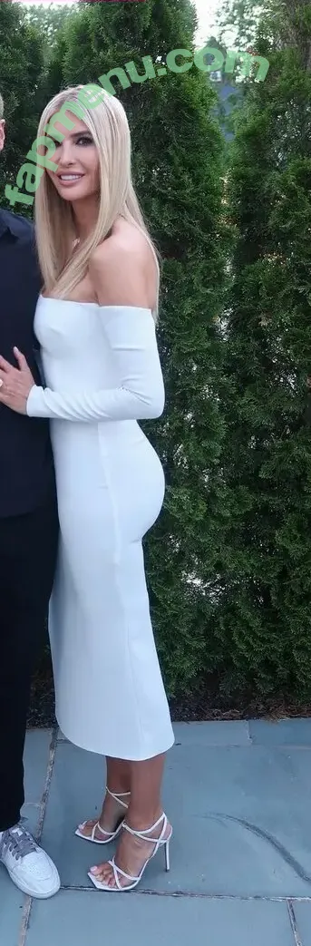 Ivanka Trump nude photo #0791 (IvankaTrump)
