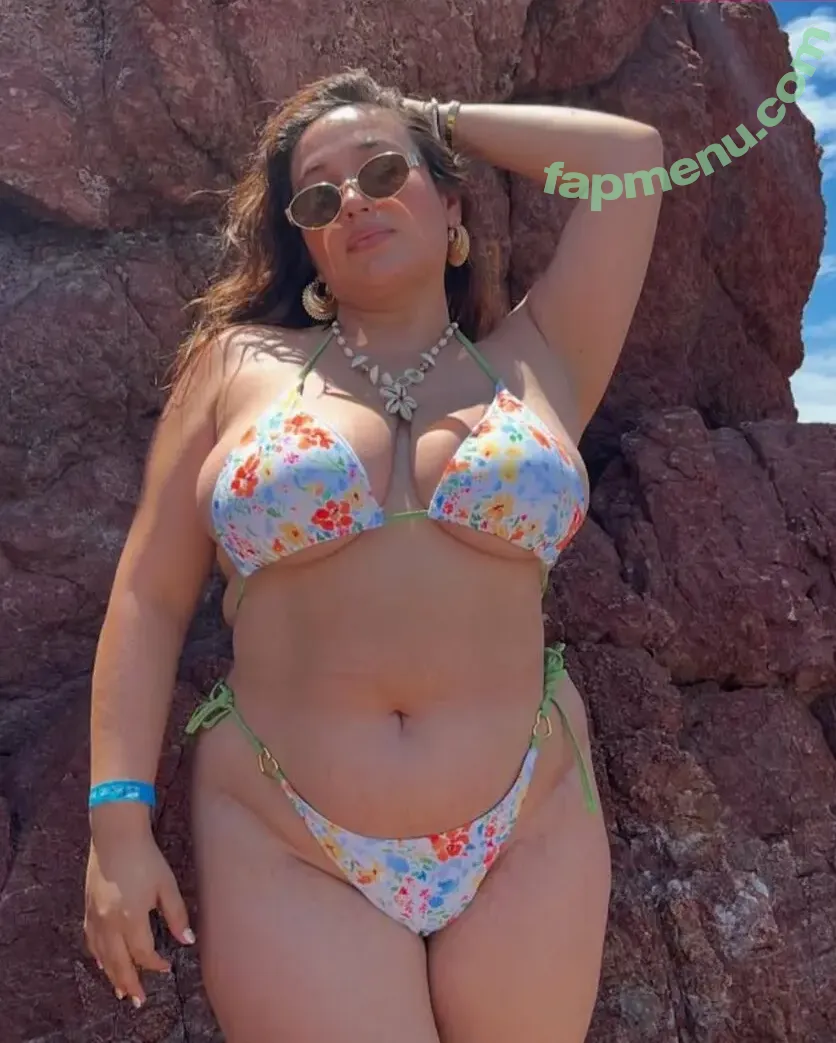 Ivette Campos nude photo #0011 (Ivette Campos)