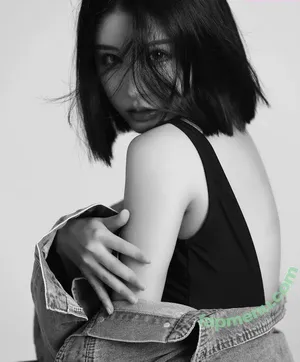 Ivy Ai.lin20_ / ai.lin20_ nude photo #0052