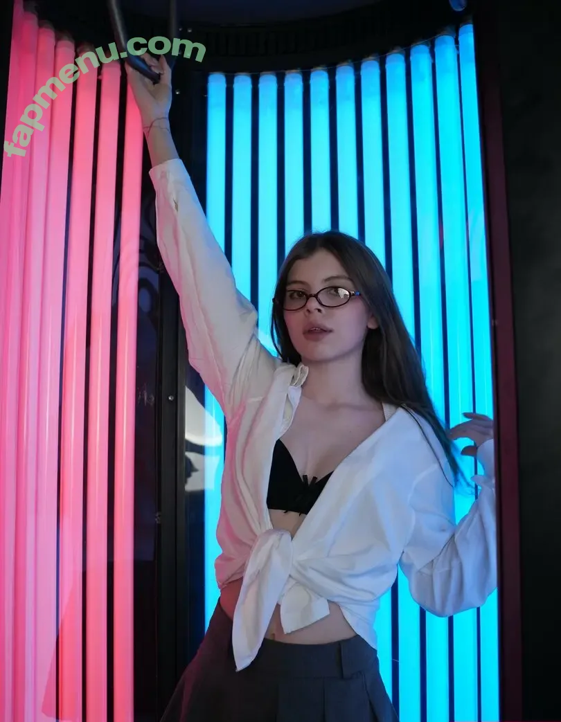 ivy_vi nude photo #0002 (ivy_vi)