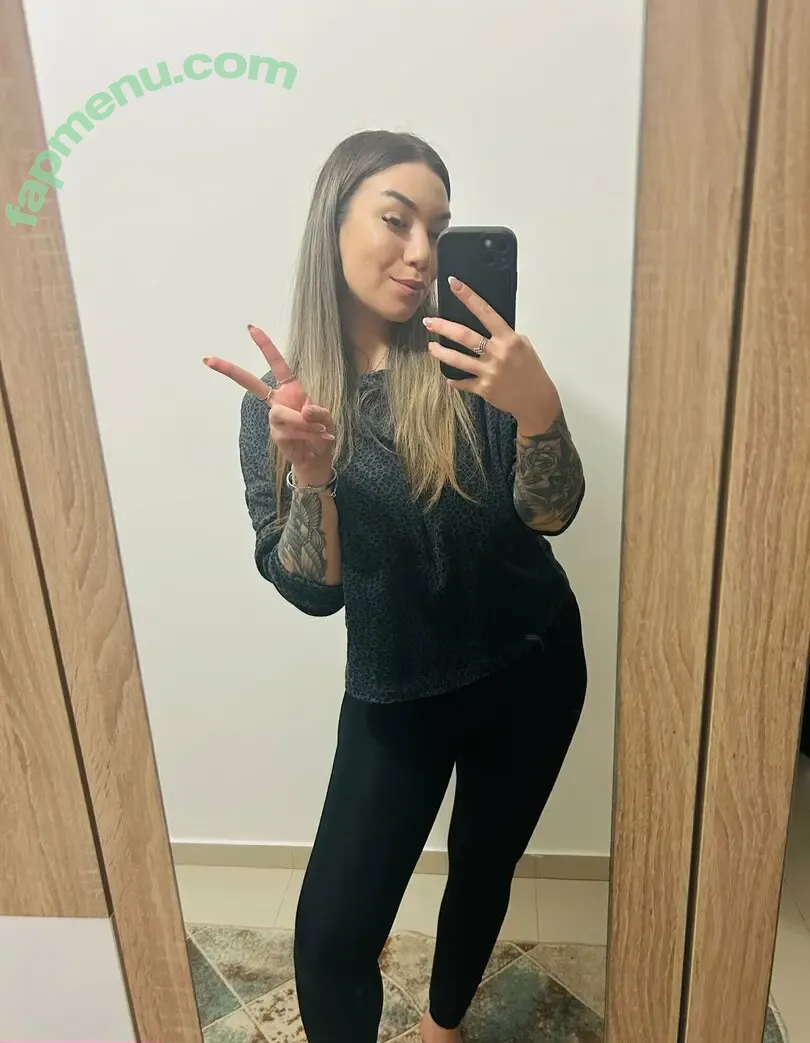 ivylovellvip nude photo #0021 (ivyleahlovell)