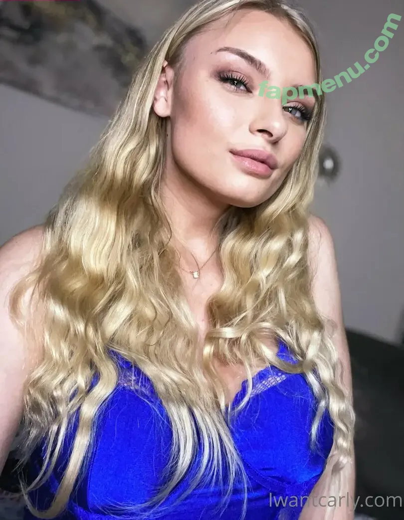 iwantcarly nude photo #0032 (SinfullyAverage)