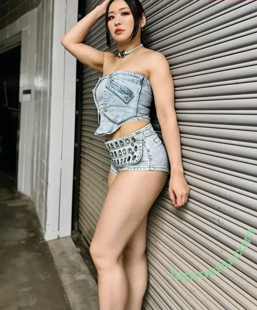 Iyo Sky nude photo #0841 (Io Shirai / iyoaghedo)