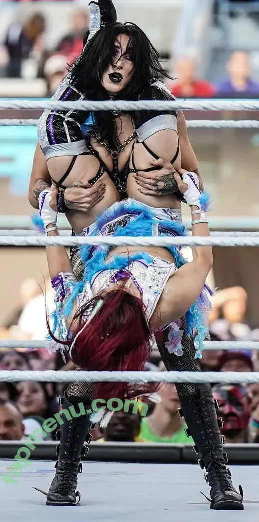 Iyo Sky nude photo #0874 (Io Shirai / iyoaghedo)