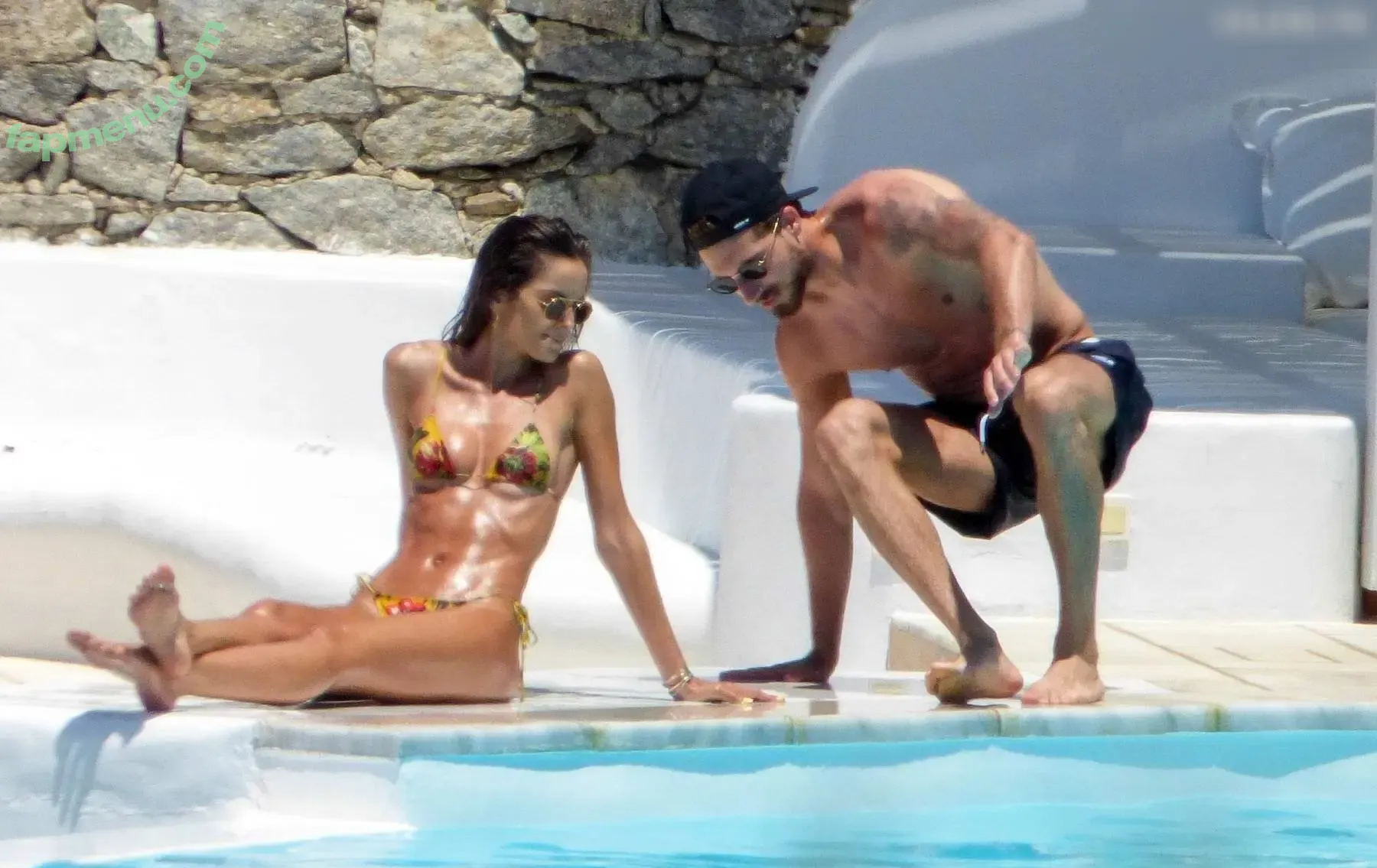 Izabel Goulart nude photo #0907 (iza_goulart / izabelgoulart)