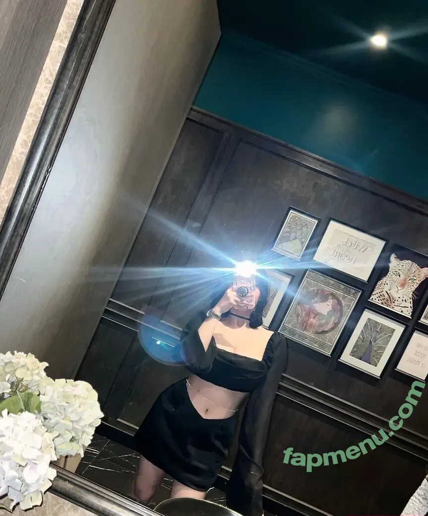izepyn nude photo #0006 (izepyn)