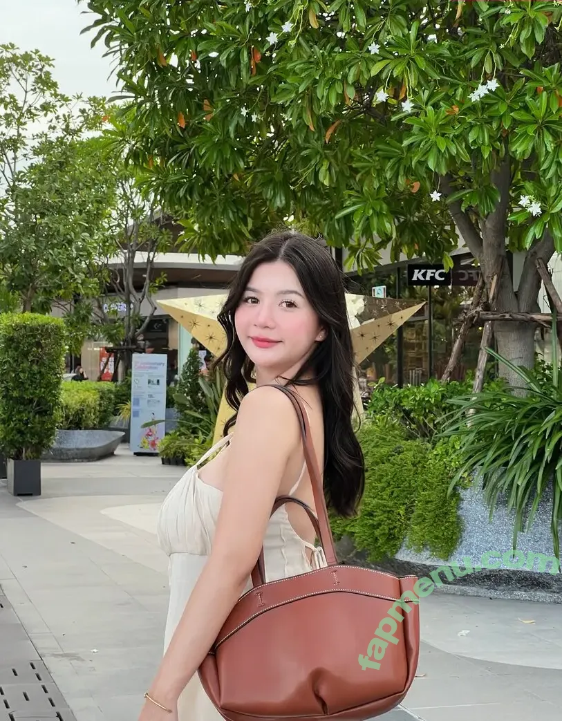 izepyn nude photo #0017 (izepyn)