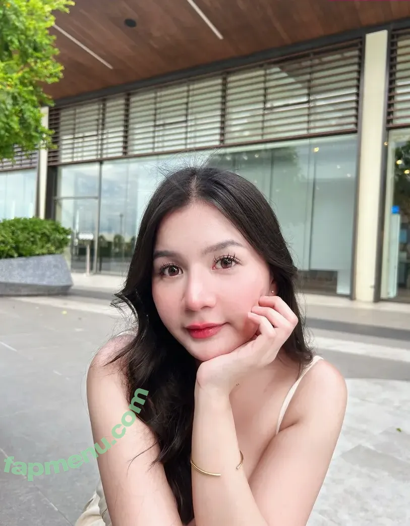 izepyn nude photo #0019 (izepyn)