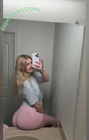 Izzy Nicole / Izzyynicolee / izzyluvaa / lilyrose8009 nude photo #0012