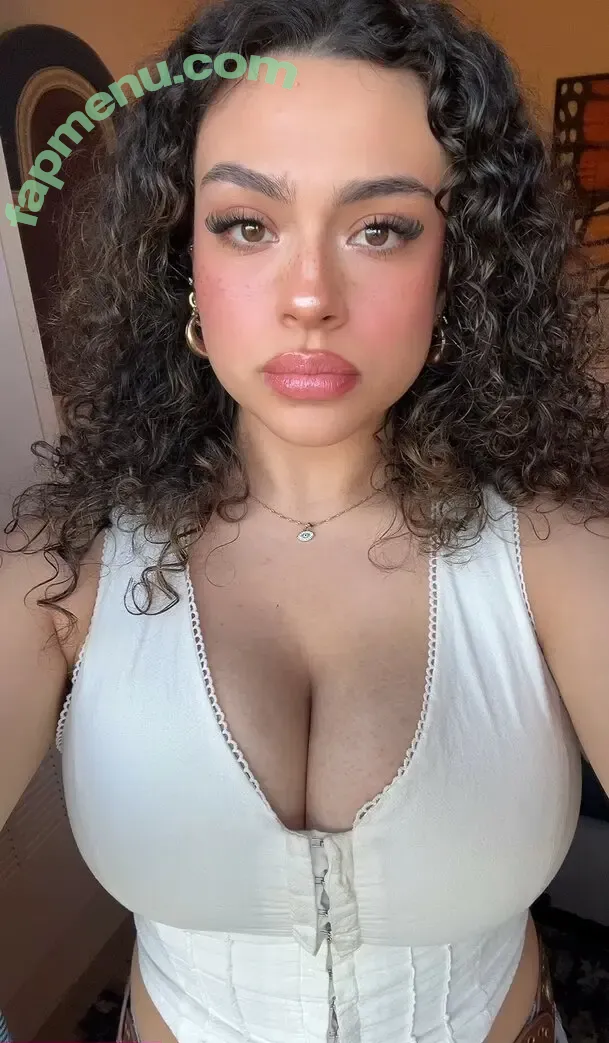 Izzybellalomb nude photo #0008 (Bellita_1416)