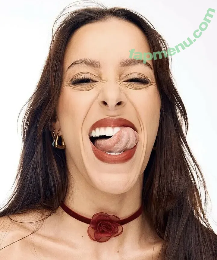 Izzybizzyspider nude photo #0261 (itsizzypaige)