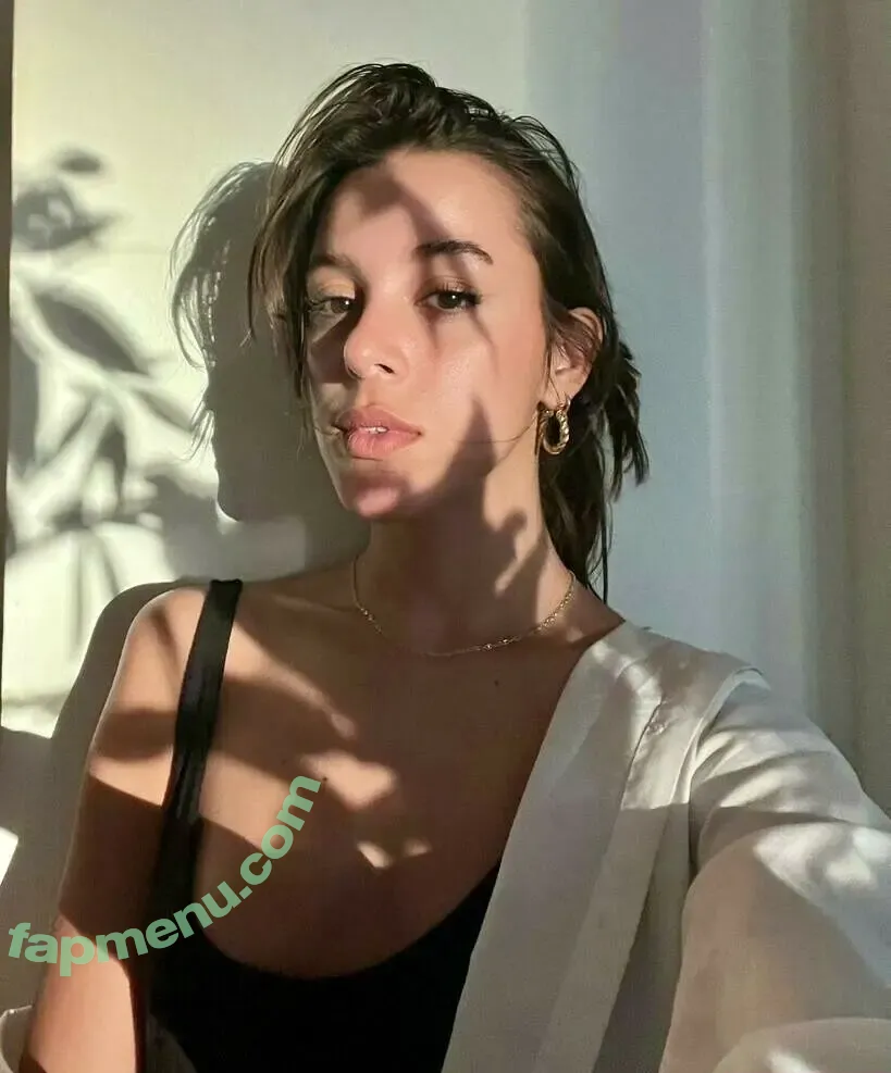 Izzybizzyspider nude photo #0262 (itsizzypaige)