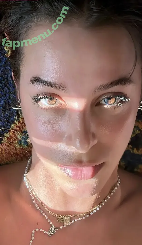 Izzybizzyspider nude photo #0351 (itsizzypaige)