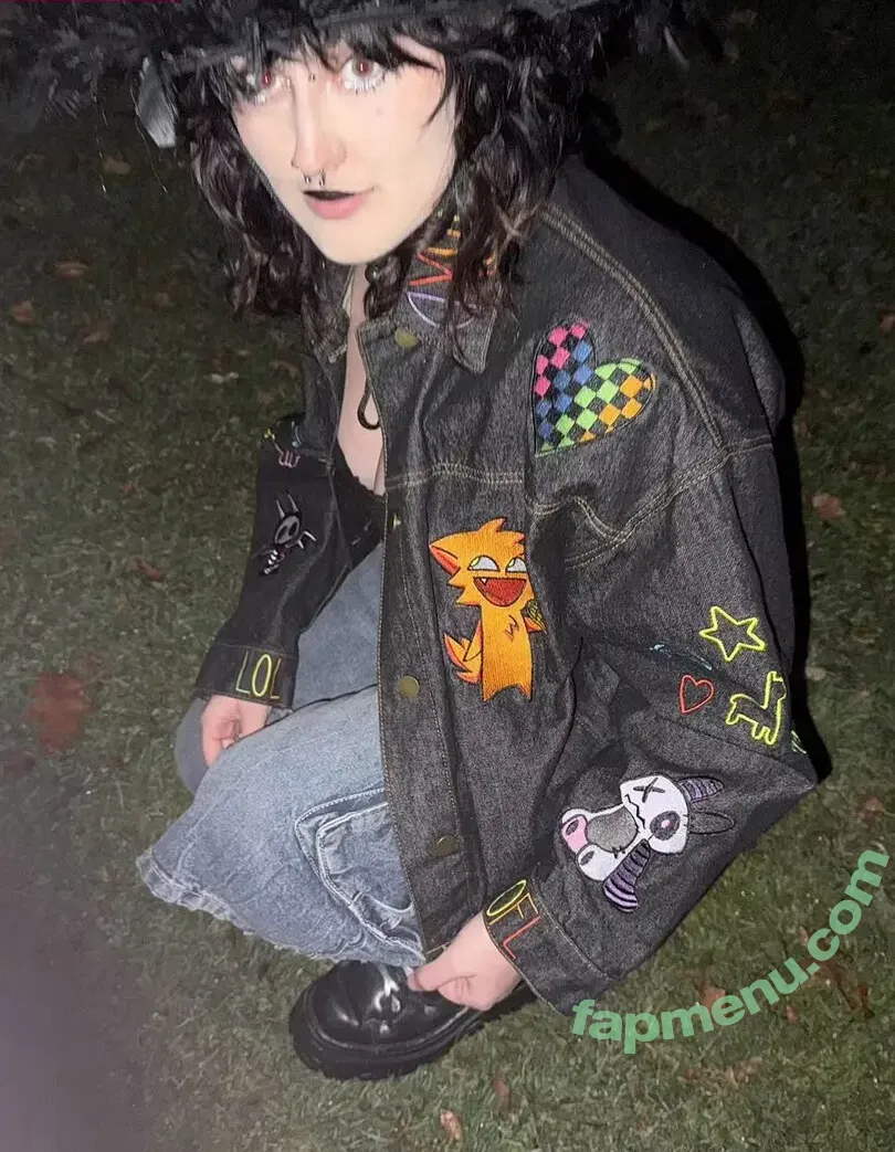 Izzzyzzz nude photo #0007 (Izzzyzzz)
