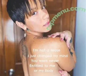  nude photo #0002