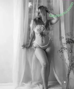  nude photo #0011