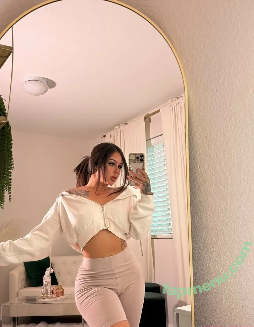 jacquelinetv nude photo #0010 (jacquelienefernandez)