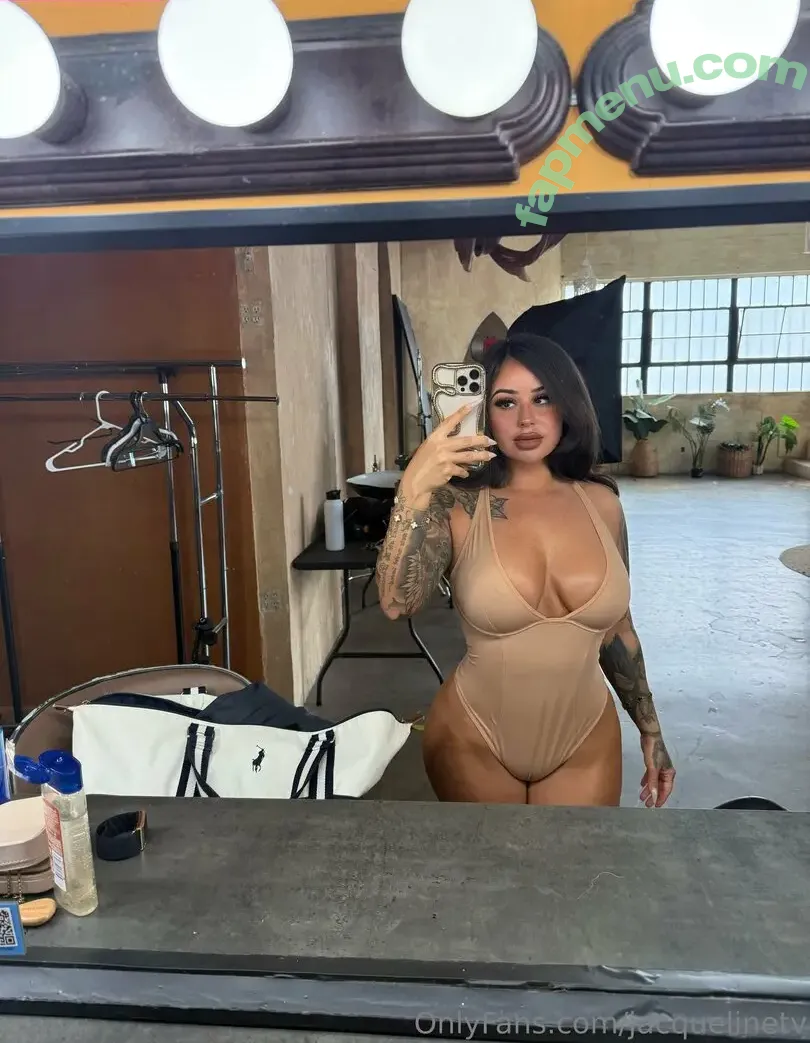 jacquelinetv nude photo #0012 (jacquelienefernandez)