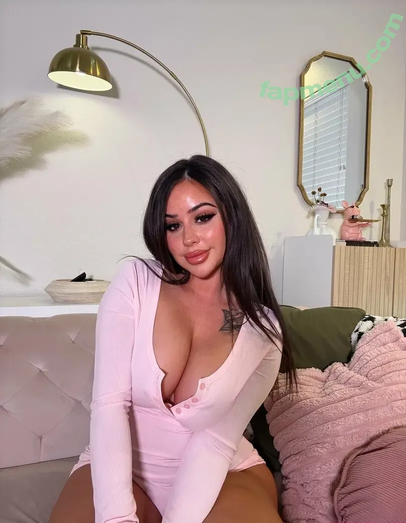 jacquelinetv nude photo #0030 (jacquelienefernandez)